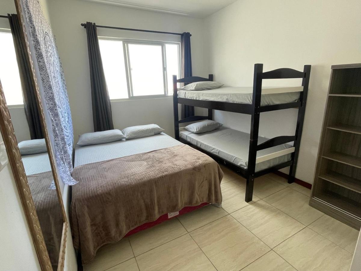 Apartamento Na Praia De Palmas Governador Celso Ramos Dış mekan fotoğraf